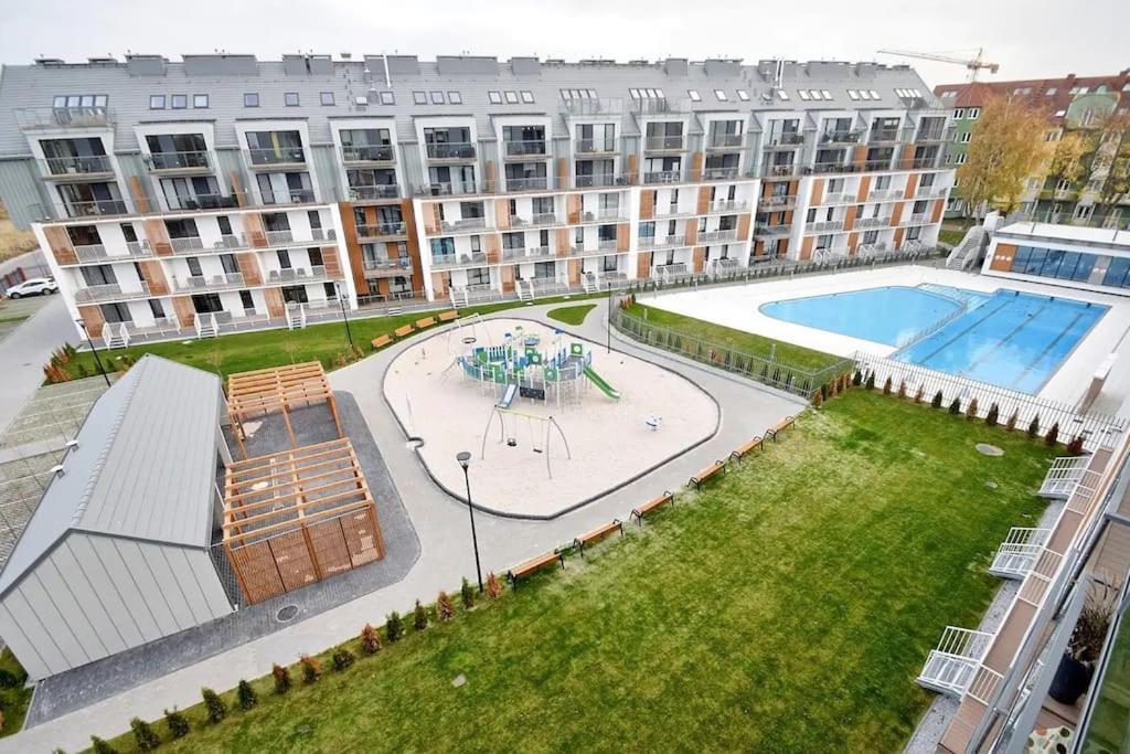 Apartament Turkusowy Kolobrzeg Podczele Exteriör bild