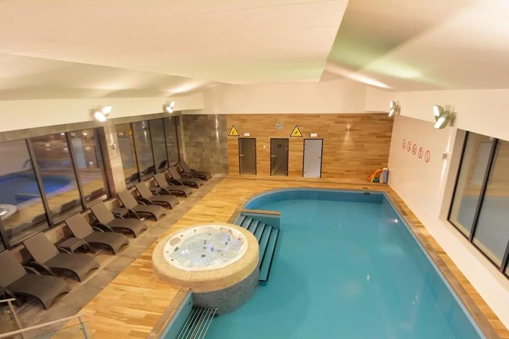Apartament Turkusowy Kolobrzeg Podczele Exteriör bild